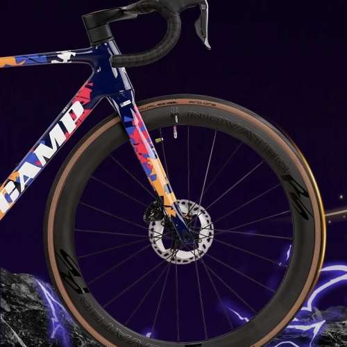 2025 CAMP 坎普 SR9 電變24速 桶軸油剎碳刀碳纖維公路車 送水架前後蛙燈