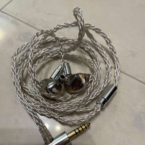 Spear Labs Triton Zero 有單有盒