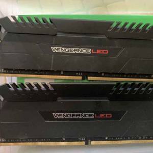Corsair Vengeance LED DDR4 32GB 記憶體