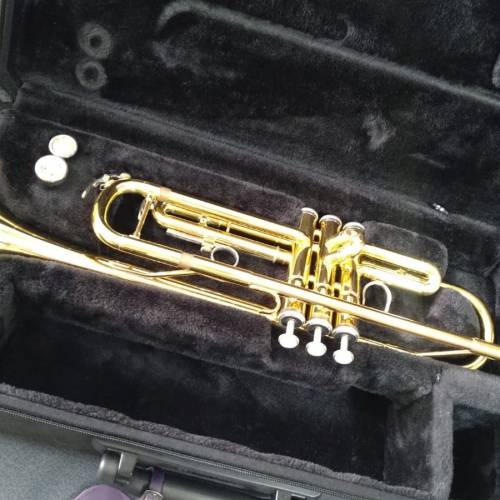 YAMAHA 降B調小號.