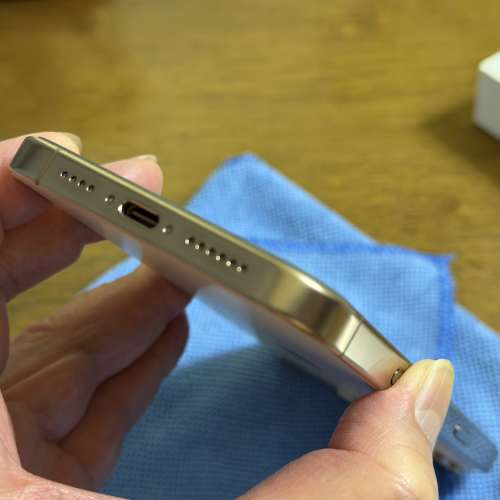 香港行貨 iPhone 16 Pro Max 沙漠金色 512GB