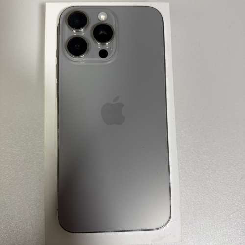 Apple iPhone 15Pro Max 原色 256gb