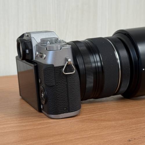 Fujifilm X-T20 w/ Fujifilm FUJINON XF16-80mmF4 R OIS WR