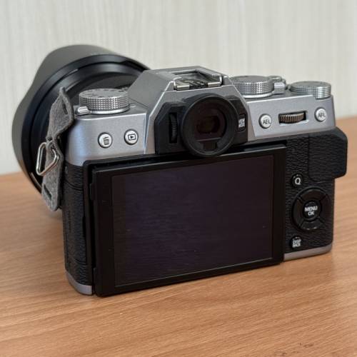 Fujifilm X-T20 w/ Fujifilm FUJINON XF16-80mmF4 R OIS WR