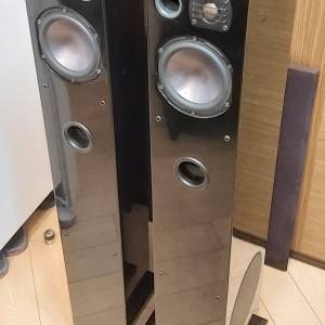 法國製 ADVANCE ACOUSTIC KUBIC K7 三路座地喇叭, 8" 低音,黑色鋼琴木音箱