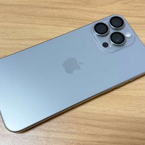 Apple iPhone 15 Pro Max 512GB 原色鈦金屬