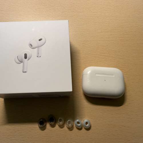 AirPods Pro 2 lightning 插口