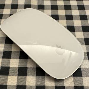Apple Magic Mouse 2 滑鼠 白色 行貨 95%新 非常少用和新淨 只是玻璃面有使用痕跡 ...