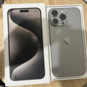 iPhone 15pro max512gb,港行原色鈦金屬，完美冇花，電池健康度92，不議價！6380