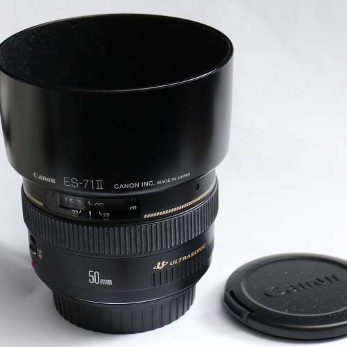Canon EF 50mm f/1.4 USM