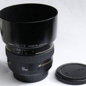 Canon EF 50mm f/1.4 USM
