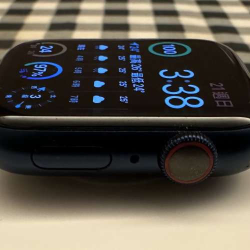 Apple Watch 6 44mm LTE上網版本 深藍色 行貨 99%新 非常少用和新淨 錶面和錶身沒有...