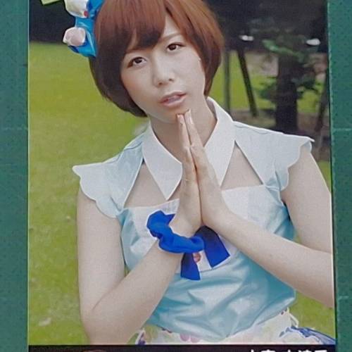 圖中人物是前日本女子偶像團體AKB48 Team B成員大家志津香。 
大家志津香（日語：大...