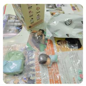 Lokman sleeping mirror 公仔