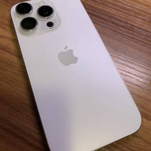 Apple iPhone 16 Pro 256GB White Titanium, 保養未過, 接近0使用痕跡, 有盒