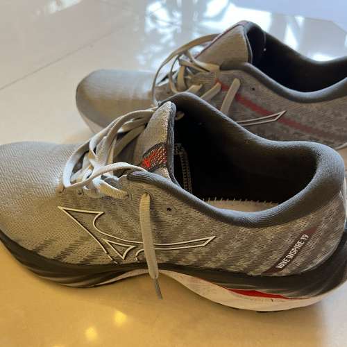 Mizuno Inspire專業運動鞋