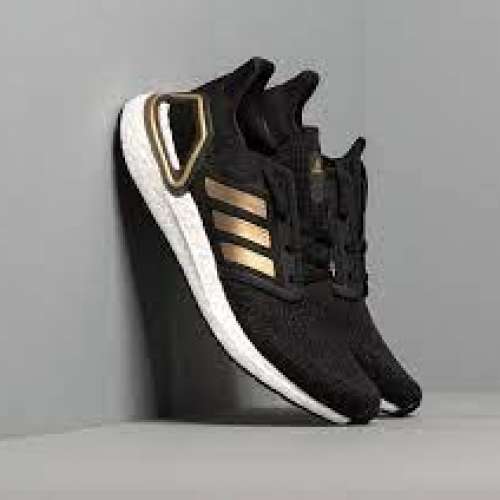 Adidas Ultraboost 20 黑色金邊跑鞋 (Black x Gold) [Limited Edition]