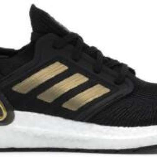 Adidas Ultraboost 20 黑色金邊跑鞋 (Black x Gold) [Limited Edition]