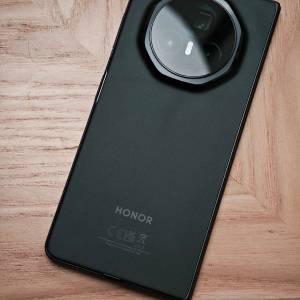 90%新 Honor Magic V3 12+512GB 黑色 港行已過保養 淨機 榮耀摺疊手機 (內屏幕有死點...