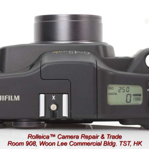 GA645W i Professional Fujifilm nearly 95% new, seldom use, original carrying bag