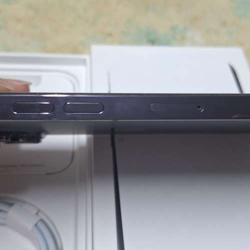 出售95%新iphone 14 Pro 128gb紫色全套行貨