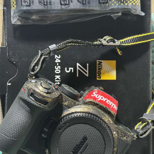Nikon Z5 body 連盒配件齊全