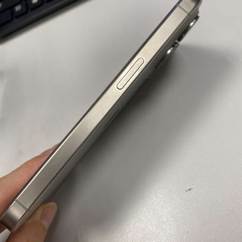 Iphone 15 pro 256gb 原色