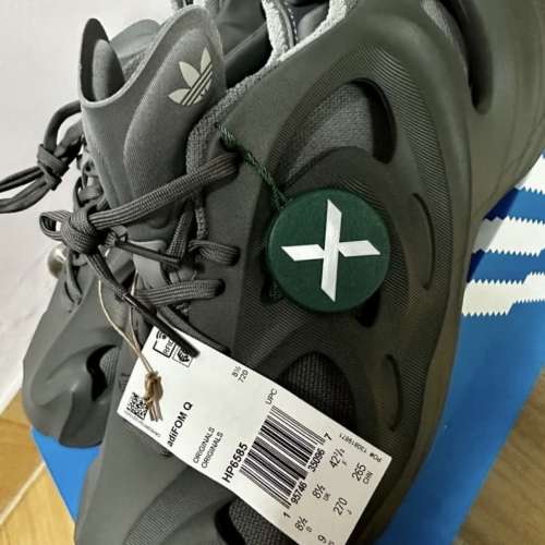 adidas adiFOM Q Grey Four US 9.5 not Yeezy foam runner