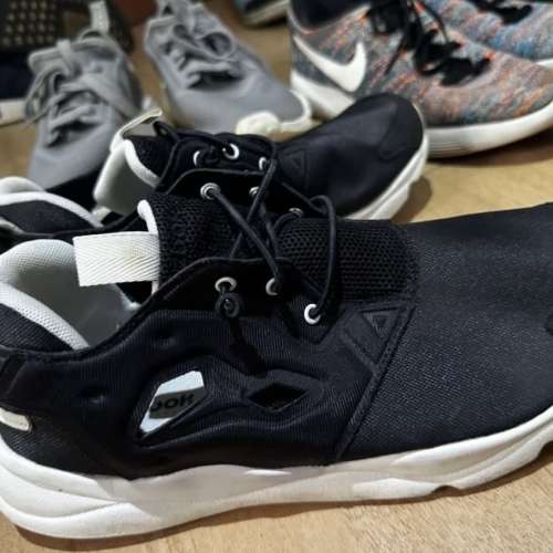 Reebok Furylite Black / White 黑白 波鞋 EU 42 US 10.5 UK 9