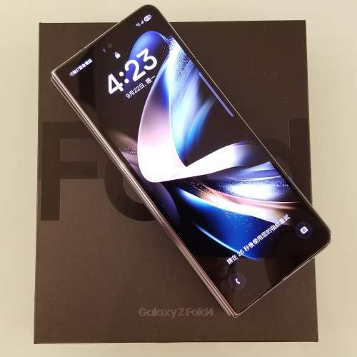 Samsung Galaxy Z Fold 4