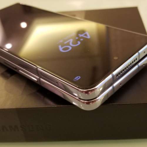 Samsung Galaxy Z Fold 4