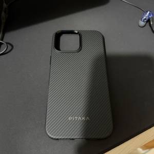 iphone 16 pro max Pitaka黑色全包款