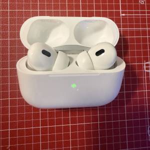 [正版] Apple AirPods Pro (第2代) 真無線耳機配備 MagSafe 充電盒 (Type C)