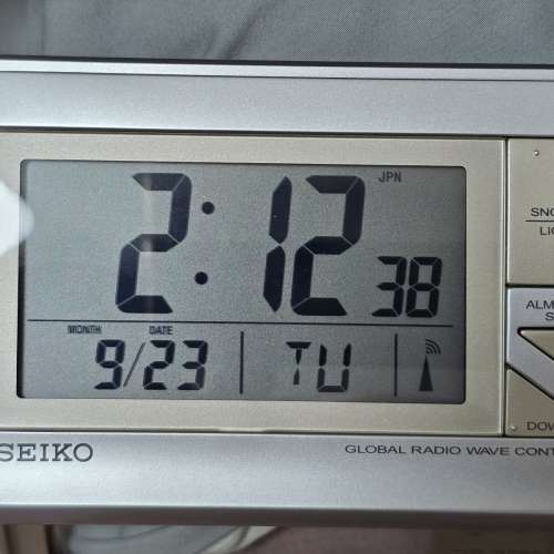* 精工 * Seiko * 電波 * 數字 * 少形 * 旅行 鬧鐘 *
