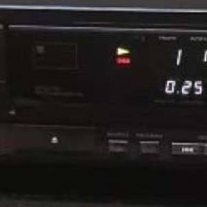 Sony CDP 205 ESD CD 機