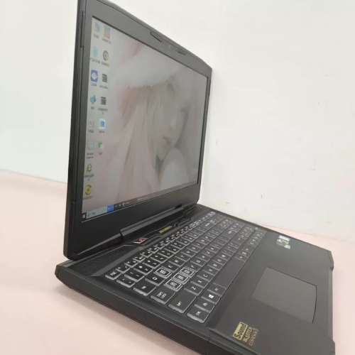 Intel® Core™ i7-7700電競筆記本電腦，頂配 16G ddr4 記憶體，samsung 870 evo 2...