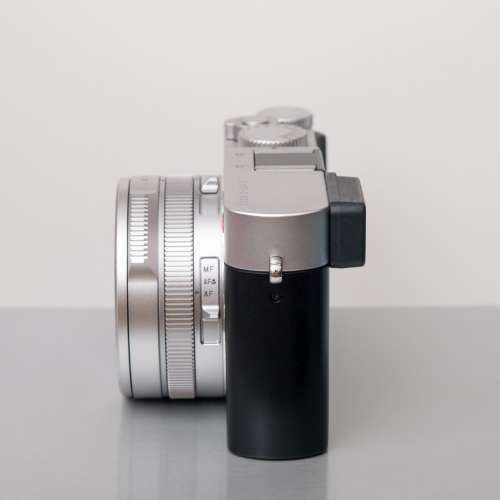 Leica D lux 7 silver