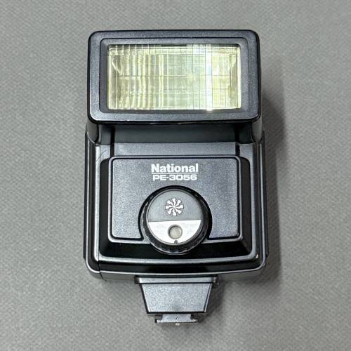 National PE-3056 Flash Light 樂聲牌 閃光燈