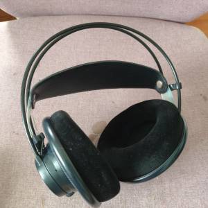 AKG K702 耳機