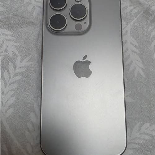 IPhone 15 pro 肽金屬原色 256gb