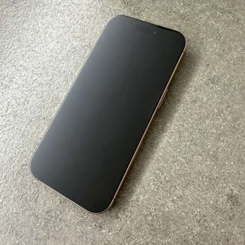 Apple iPhone 16 Pro 沙漠金色 256gb