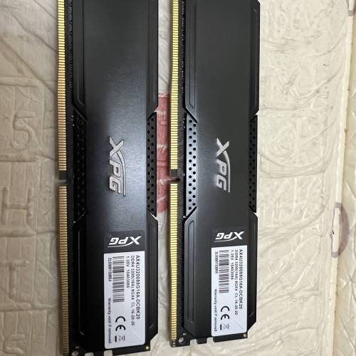XPG DDR4 一對連號