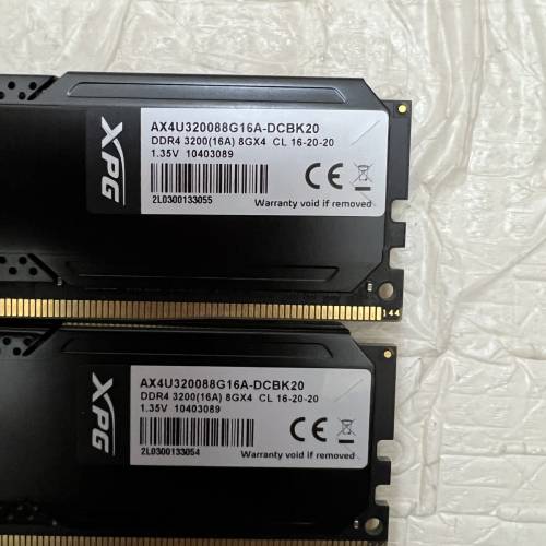 XPG DDR4 一對連號