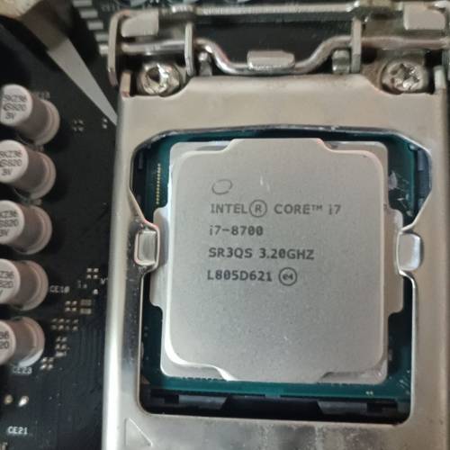 I7 8700 + Asrock B365 Pro4 + cooler master