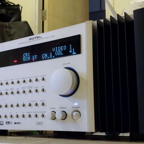 Rotel 旗艦 AV Amp