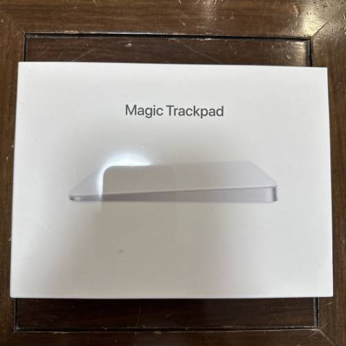 Apple Magic Trackpad MK2D3ZA/A (with USB-C to Lightning cable)