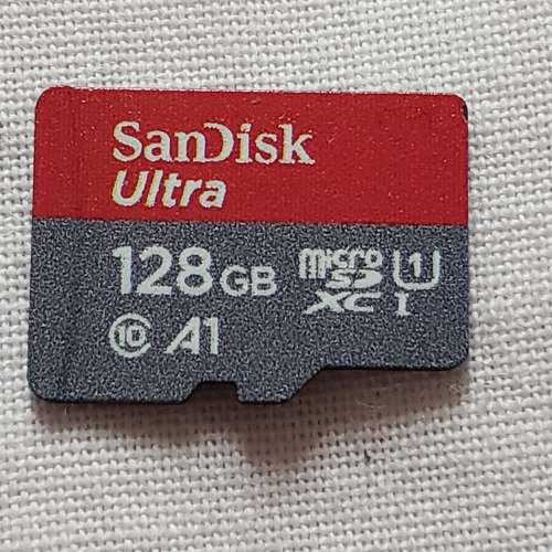 Sandusky ultra 128gb  A1  microSD card一張
