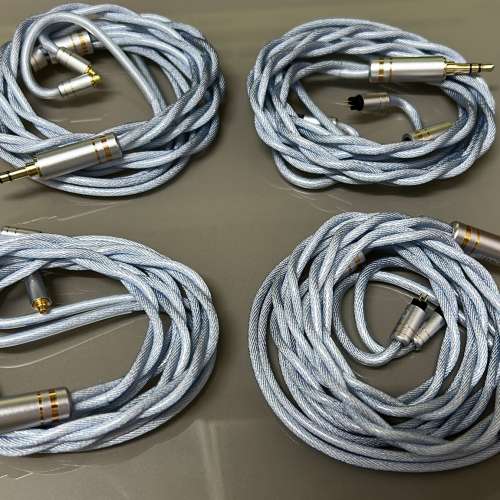 藍色(海洋之心)2絞單晶銅+單晶銅鍍銀+銀鍍鈀(鈀在高音域及人聲穿透力比金更好)，3金...