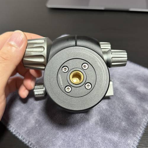 Leofoto LH-40 雲台