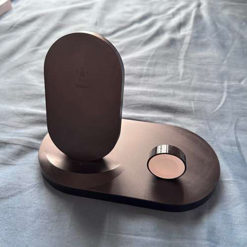 Belkin BoostUp Wireless Charging Dock for iPhone + Apple Watch + USB-A port 無...